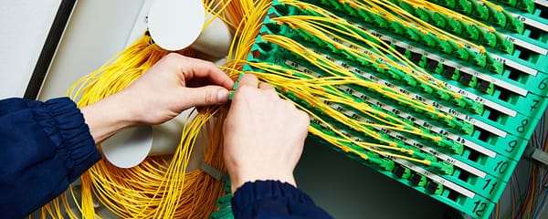 Certified fibre network installer technician telecoms